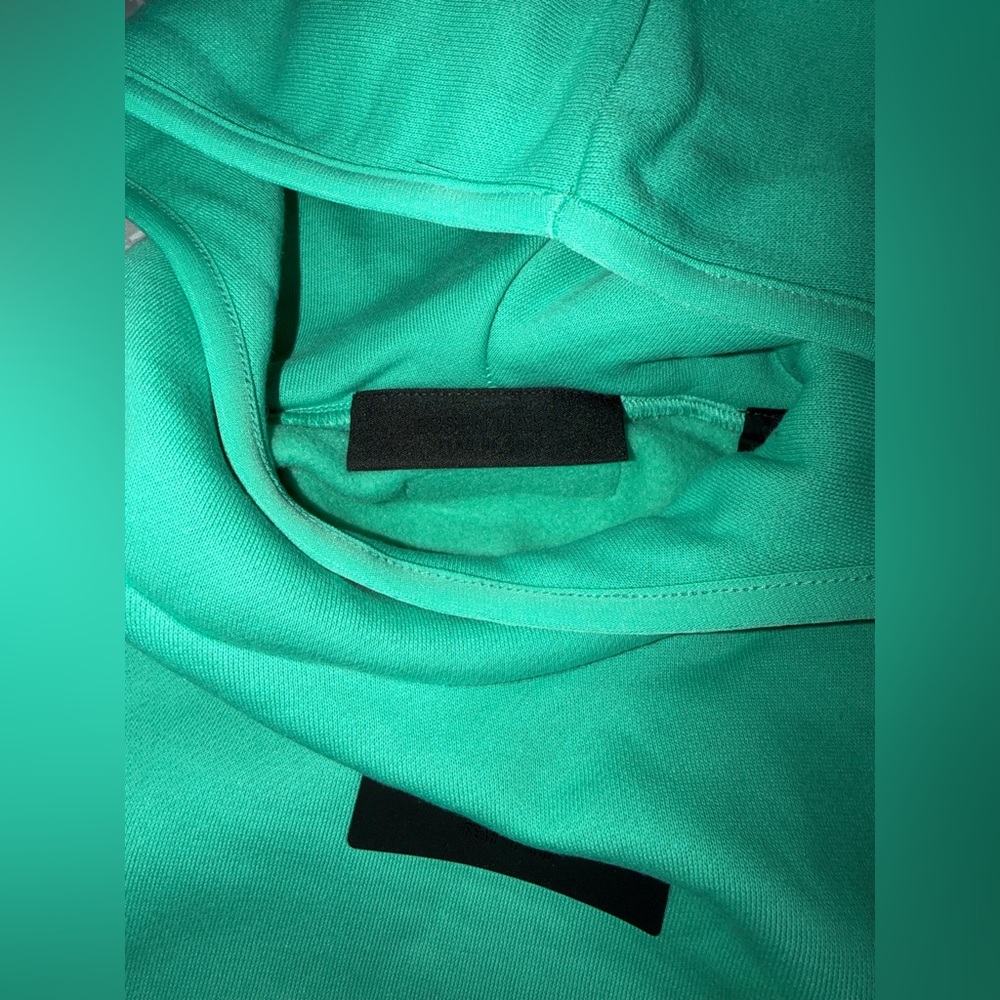 Fear Of god Essential Hoodie - Picture 4 of 14